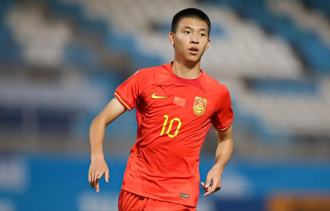 达到了, 参加成年队