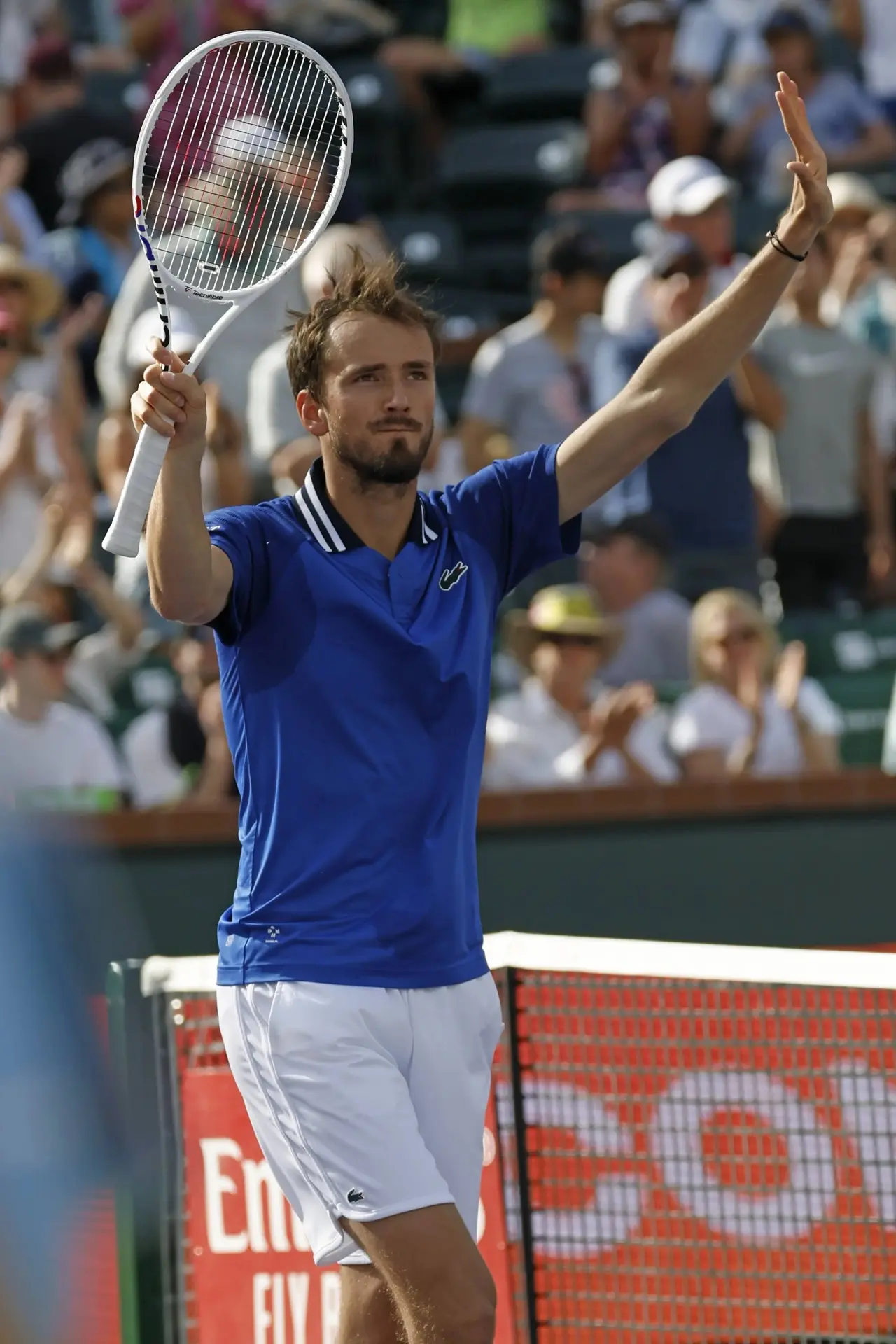 有利地位的, 上周的阿拉, alt